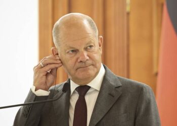 Шольц у останній промові на посаді канцлера ФРН згадав про війну в Україні