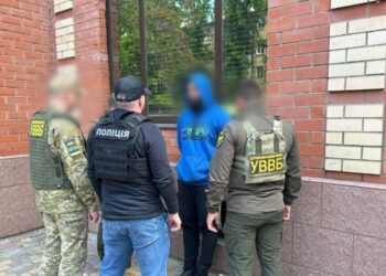 Торговля бронированием: одессит обещал за 3,5 тысячи долларов подкупить работников ТЦК