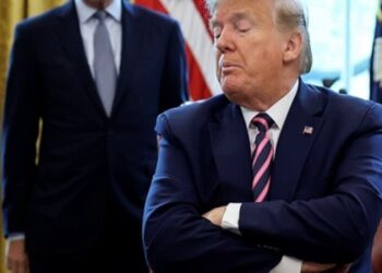 Трамп занадто різко змінює своє ставлення до України та Росії | Політика