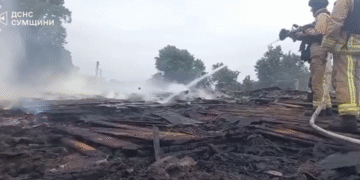 У Білопільській громаді внаслідок удару дрона горіло нежитлове приміщення | Суми та область
