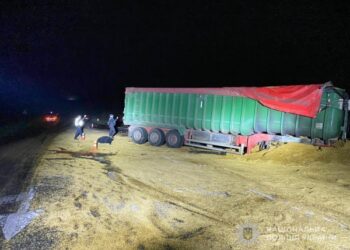 У масштабній аварії на Охтирщині загинули двоє водіїв вантажівок, ще двоє постраждалих | Суми та область