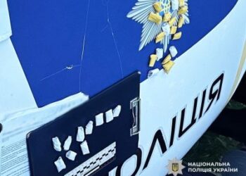 У Миколаєві поліцейські затримали двох чоловіків за підозрою у збуті наркотиків » Миколаївський Оглядач