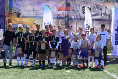 У Миколаєві розвивають дівочий футбол: змагання та ментальний тренінг для юних спортсменок » Миколаївський Оглядач