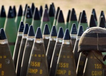 У світі зростають витрати на оборону | Політика