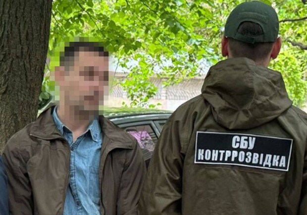 Устроился на оборонный завод, чтобы украсть разработки ВСУ: в Одесской области разоблачили агента ФСБ