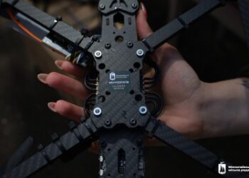 Бойові “пташки” для ЗСУ: від миколаївців військовим передали партію дронів » Миколаївський Оглядач