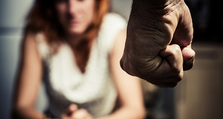 Побив співмешканку під час сварки: поліцейські затримали миколаївця за підозрою у нанесенні тяжких тілесних ушкоджень » Миколаївський Оглядач