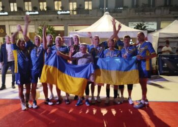 Полтавські волейболісти-ветерани здобули «срібло» міжнародного турніру в Італії • Волейбол •