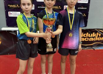 Представниці Полтавщини здобули медалі на ЧУ з настільного тенісу • Настільний теніс •