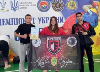 Представники Миколаївщини призери та переможці чемпіонату України з самбо серед підлітків » Миколаївський Оглядач