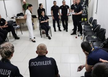 У Миколаєві поліцейські з прифронтових регіонів підвищували знання із міжнародного гуманітарного права » Миколаївський Оглядач
