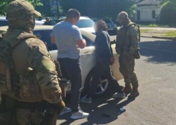 Вимагання з погрозами та побиттям: у Миколаєві іноземному громадянину та військовослужбовцю повідомлено про підозру » Миколаївський Оглядач