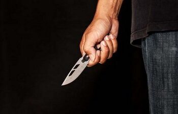 Завдав ножове поранення знайомому під час сварки – у Миколаївському районі поліцейські затримали зловмисника » Миколаївський Оглядач