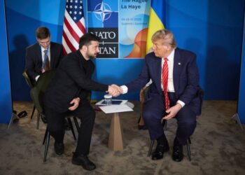 Зеленський повідомив Трампу, що Росія передала Україні тіла своїх же загиблих