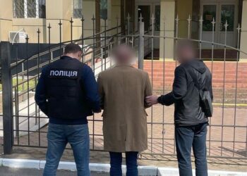 Фиктивная военная служба за взятку: одессита будут судить за злоупотребление влиянием