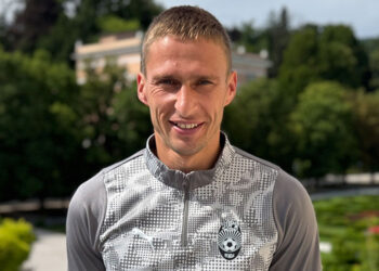 Ігор Пердута став гравцем «Зорі» • Футбол •