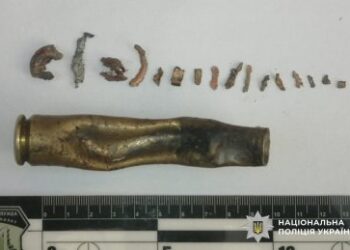 Намагався виготовити петарду з пороху набою – на Баштанщині поліція розслідує обставини травмування підлітка » Миколаївський Оглядач