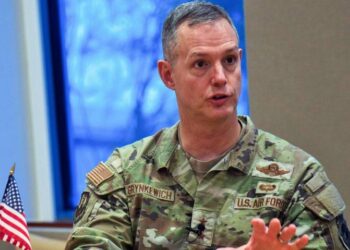 Новий командувач сил НАТО в Європі Гринкевич запевнив Сирського в підтримці України