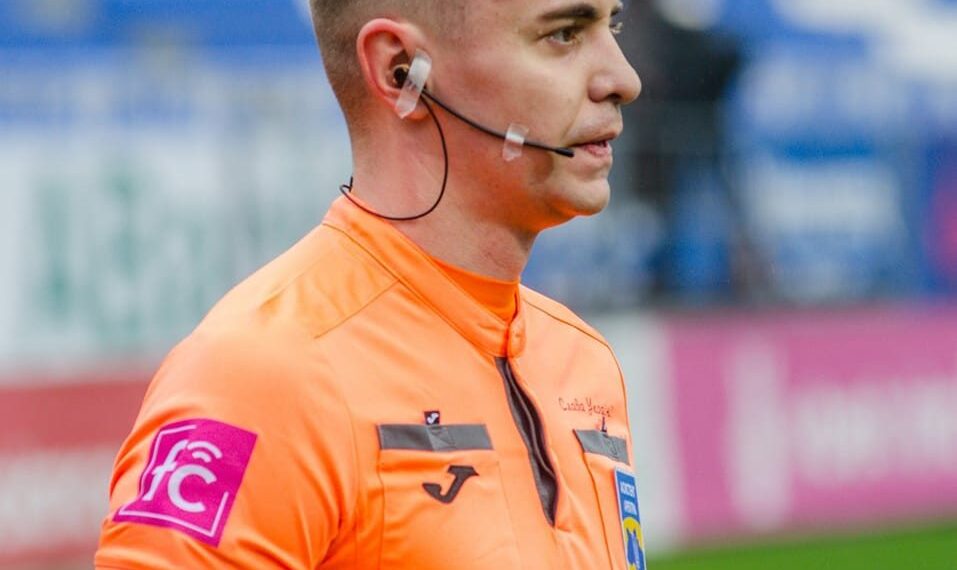 Полтавський лайнсмен Олексій Миронов судитиме матч кваліфікації Ліги Чемпіонів • Футбол •