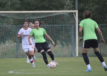 Жіноча «Ворскла» виграла спаринг у «Кривбаса» • Футбол •