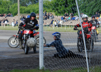 Команди Полтавщини візьмуть участь у Кубку України з мотоболу в Кам’янці-Подільському • Мотобол •