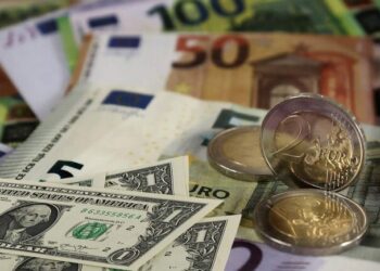 Курс валют в Украине 2 августа 2025 года: сколько стоит доллар и евро