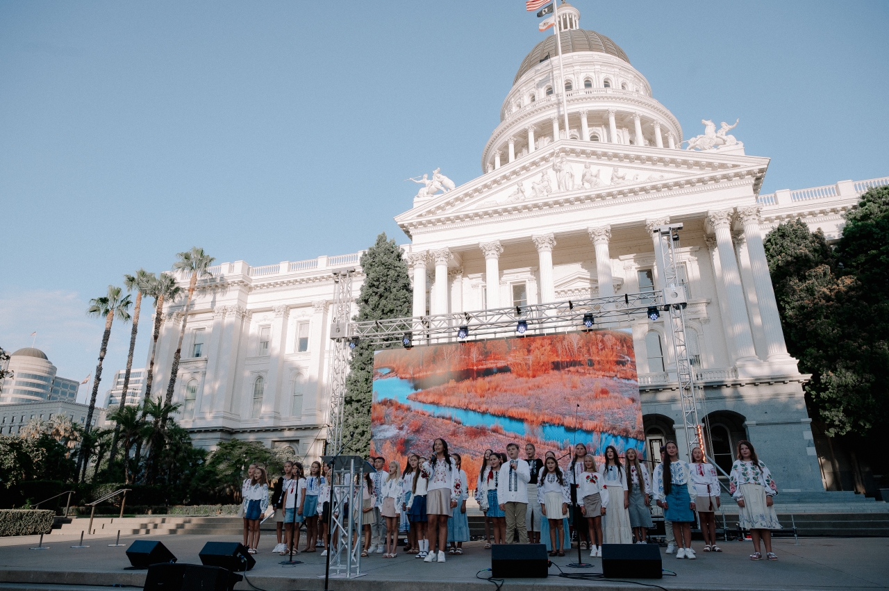Перемога України – шлях до перемоги визначається не лише лінією фронту, а й переговорами 4