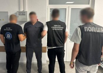 Предоставляли фиктивные повестки и медицинские справки: в Одессе разоблачили схему уклонения от мобилизации
