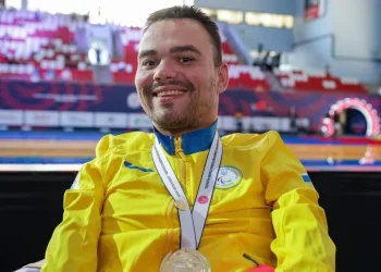 Параплавці з Дніпропетровщини серед найсильніших у світі