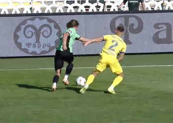 Перша ліга: «Ворскла» зіграла в нульову нічию з «Агробізнесом» • Футбол •