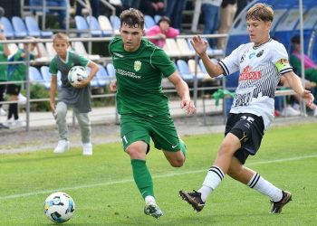 Першість U-19: «Полтава» зазнала розгрому від «Карпат» • Футбол •