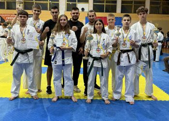 Полтавські каратисти здобули п’ятнадцять нагород на турнірі у Броварах • Карате •