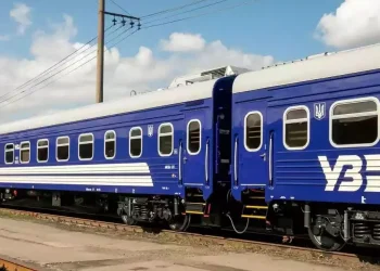 Скоротили маршрут деяких приміських поїздів на Дніпропетровщині