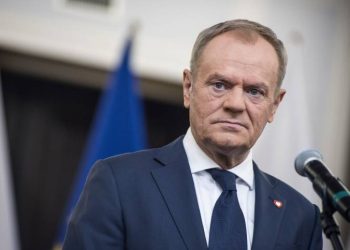 Трамп оголосив про перекладення відповідальності за закінчення війни в Україні на Європу – Туск