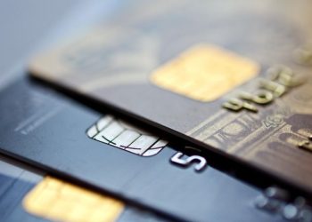 У Запоріжжі шахрай оформив кредит на загиблого родича-військового
