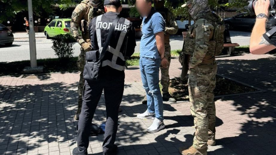 Учасника схеми “перекидання” ухилянтів за кордон судитимуть у Запоріжжі