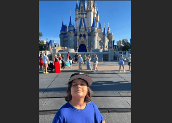 Як виглядає 10-річний син 55-річної Ірини Білик: старшого-копію Скрябіна приховує, а молодшим – світить | Шоубизнес