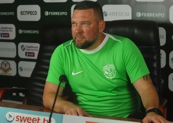 Олександр Бабич: «Я представив керівництву своє бачення розвитку команди, вони поділилися своїм. Зараз працюємо над розірванням контракту» • Футбол •