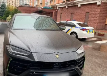 У Києві в Lamborghini виявили мертвим відомого криптоблогера