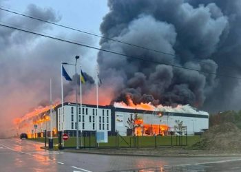 У Львові палає індустріальний парк Sparrow після нічної атаки –