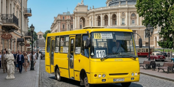 Маршрутка 110 - фото в Одессе в центре