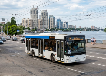 Автобус 55 города Днепр выехал на маршрут