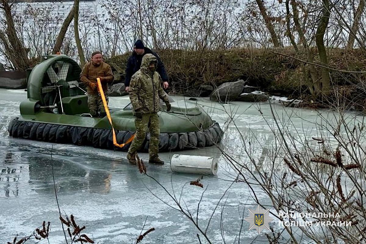 знайшли БпЛА на льоду