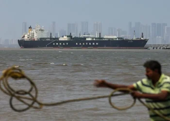 Блокування Ормузької протоки – як країни Затоки планують обійти блокаду Ірану – Світові новини