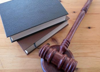 До суду пішла справа на 300 тисяч щодо очільника вишу на Запоріжжі
