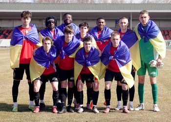 Друга ліга: «Гірник-Спорт» розгромно програв «Чайці» • Футбол •