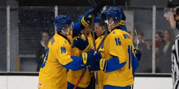 Двоє хокеїстів «Кременчука» у складі збірної гратимуть на Чемпіонаті Світу: розклад матчів • Хокей •