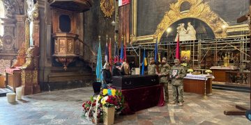 Герой України: Львів попрощався з військовослужбовцем Олегом Авдєєвим –