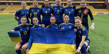Голкіпёрка «Ворскли» Ганна Харченко у складі дівочої збірної України програла Швеції • Футбол •