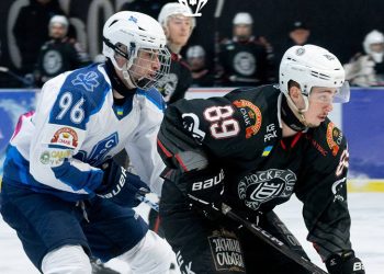 ХК «Кременчук» переміг «Сокіл» у третьому матчі фінальної серії ЧУ з хокею (відео) • Хокей •